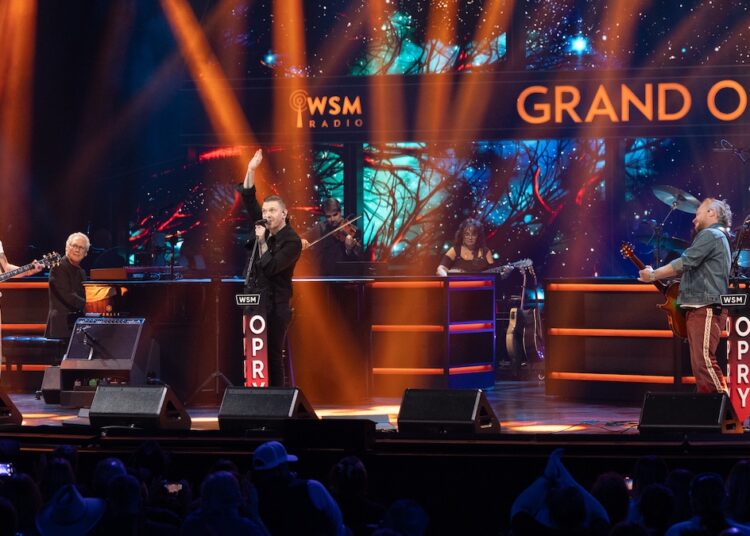 Shinedown estreia nova música “Searchlight” durante o set do Grand Ole Opry