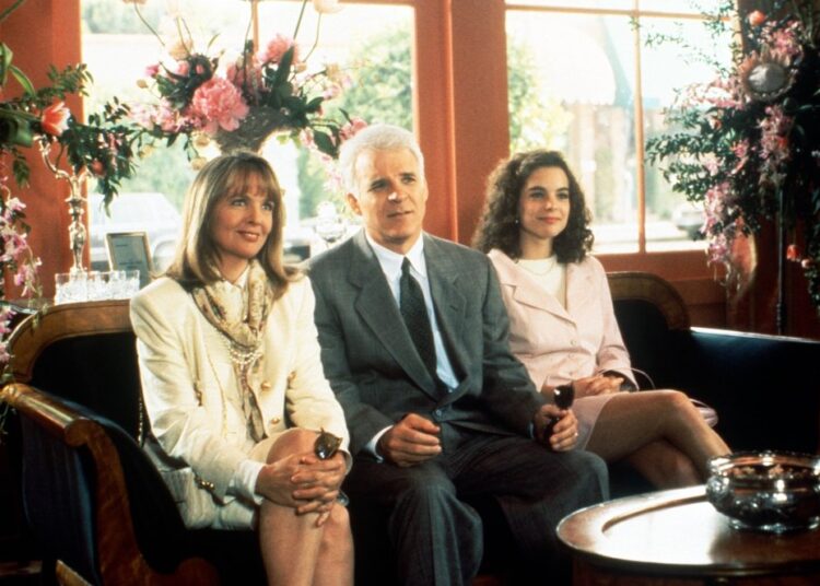 Steve Martin, mais estrelas do pai da noiva reagem à morte de Diane Keaton