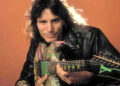 Steve Vai sobre o gênio selvagem de Frank Zappa – e as duas palavras que o fizeram querer entrar em sua banda