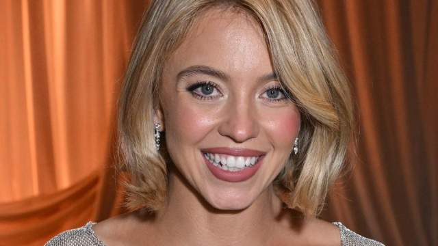 Sydney Sweeney provoca brinquedos sexuais para euforia, terceira temporada