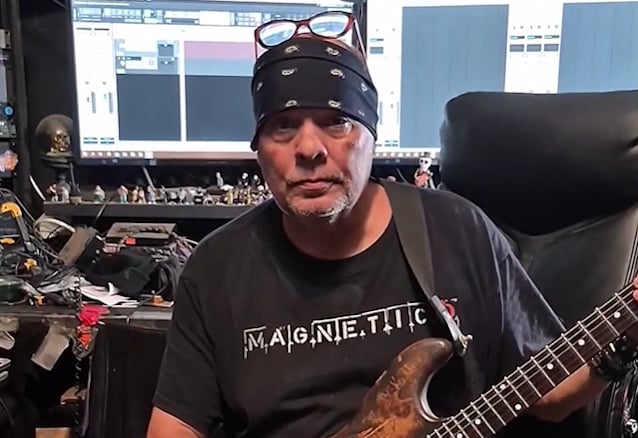 TRACY G, ex-guitarrista do DIO: Os fãs de heavy metal 'tendem a ter a mente um pouco fechada' quando se trata de outros tipos de música
