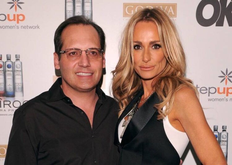 Taylor Armstrong, da RHOBH, estava grávida pela primeira vez, o ex 'sufocou-a'