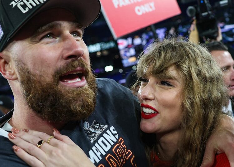 Taylor Swift admite que Travis Kelce "esmagou" sua proposta para ela