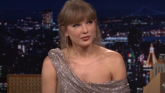 Taylor Swift esclarece que ela não fez o casamento de Selena Gomez tudo sobre ela