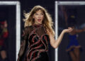 Taylor Swift fecha a teoria dos fãs 'ofensiva' sobre sua carreira depois que se casa com Travis Kelce