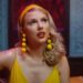 Taylor Swift opta por gola alta vermelha para o jogo de Travis Kelce