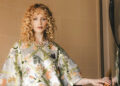 'The Comfort Zone fica chato'-Emma Laird fala moda, cinema e trabalho com Aaron Taylor-Johnson