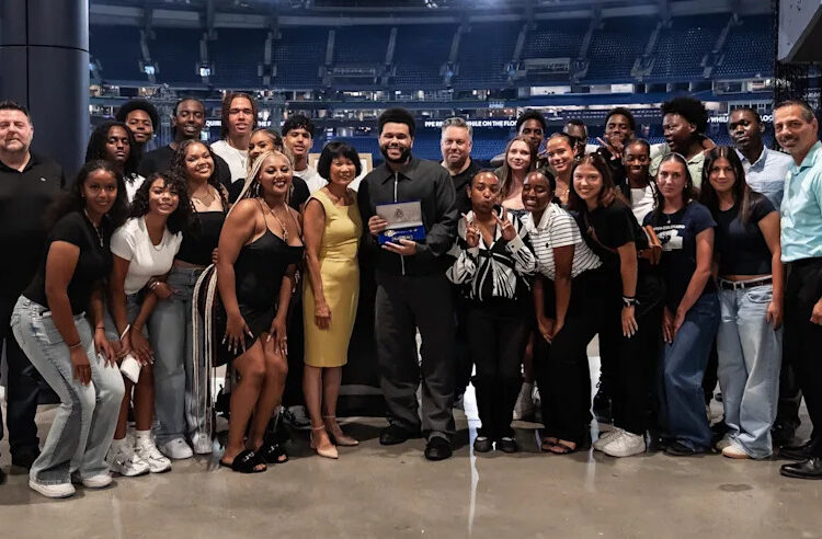 The Weeknd Smustge em US $ 55 milhões em Miami Estate que pode hospedar um megayacht