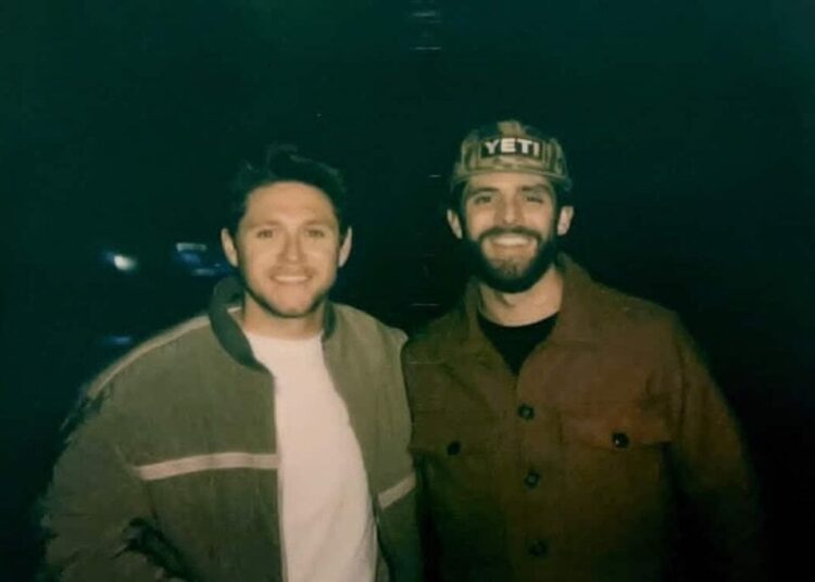 Thomas Rhett convoca Niall Horan para nova versão de ‘Old Tricks’