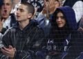 Timothee Chalamet e Kylie Jenner coordenam looks para noite de jogos