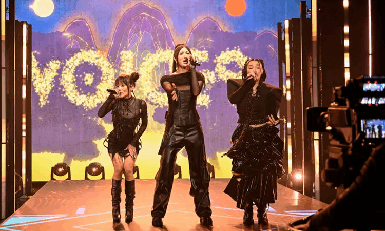 Trio de 'KPop Demon Hunters' apresenta a primeira versão completa ao vivo de “Golden” no ‘The Tonight Show’