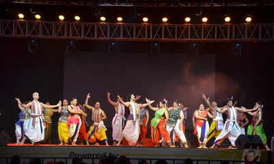 Uma mostra espetacular de dança e música em Nagpur | Notícias dos filmes de eventos