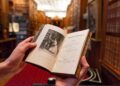 Uma rara chance de ver o livro de Jane Austen de propriedade da realeza