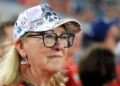 Veja como Donna Kelce preencheu para o jogo MNF de Taylor Swift no MNF do Chiefs