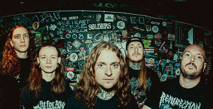Vídeo de lançamento ingerido do novo single, “Nefarious Tongues”
