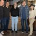 Vince Gill assina contrato de gravação vitalício com a MCA