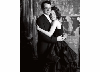 famoso vestido de noiva preto sarah jessica parker.png