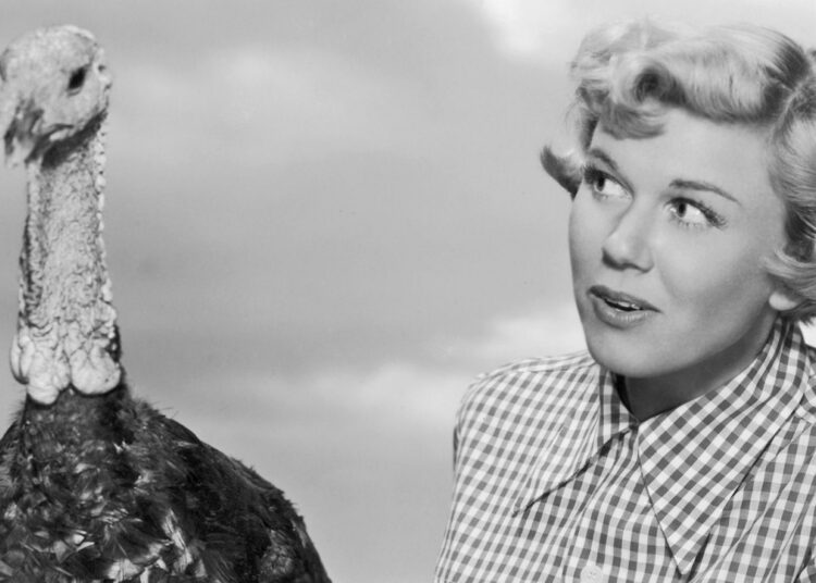 13 fotos de estrelas clássicas como pin-ups do Dia de Ação de Graças - Marilyn para Liza