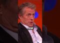 SABÍAS QUE Hugh Grant DECEPCIONÓ A sus padres 😳🎭  #shorts #entrevistas #traducción