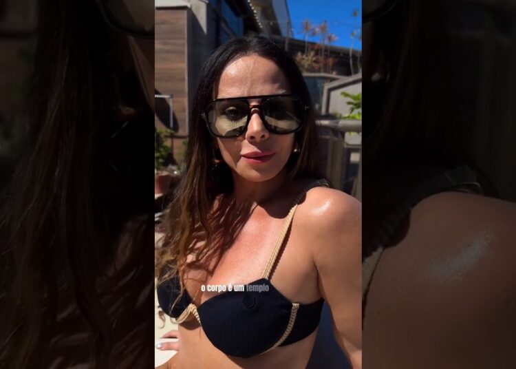 Viviane Araújo recebe #famosas #fofoca #fofocas #vivianearaujo