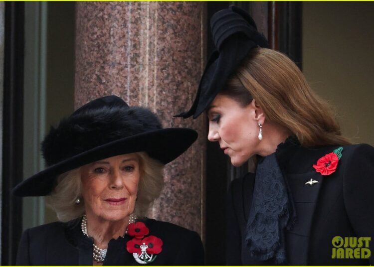 Kate Middleton, Príncipe William e mais membros da família real marcam domingo de lembrança em Londres: Foto 5235527 | Fotos de Kate Middleton, Príncipe William | Just Jared: notícias e fofocas sobre celebridades