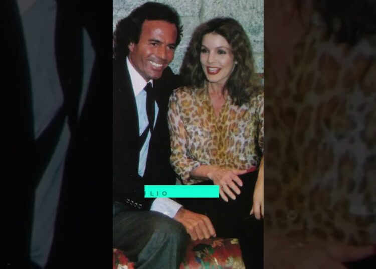 Priscilla Presley Husband & Boyfriend List – Who has Priscilla Presley Dated?