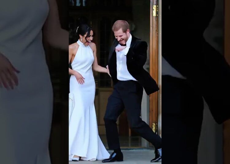 OMG the couple dances insanely well#royal #princeharry #meghanmarkle #dance #royalfamily
