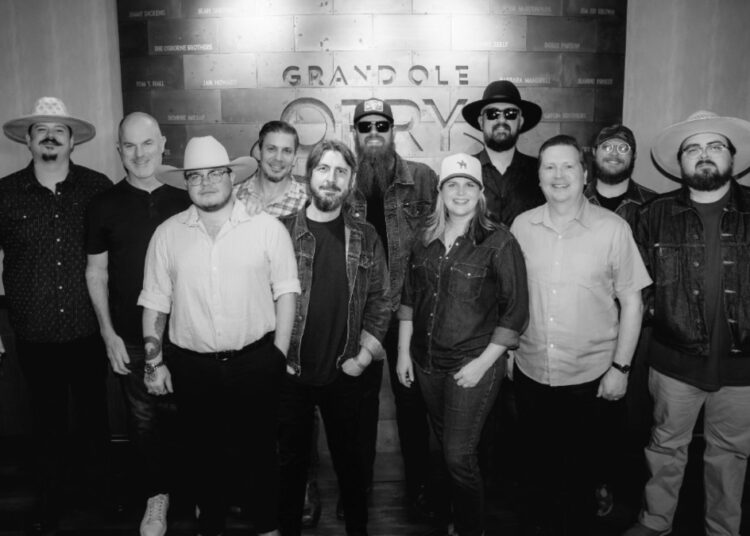 49 Winchester assina com a Lucille Records da MCA e se junta a Dave Cobb para novas músicas