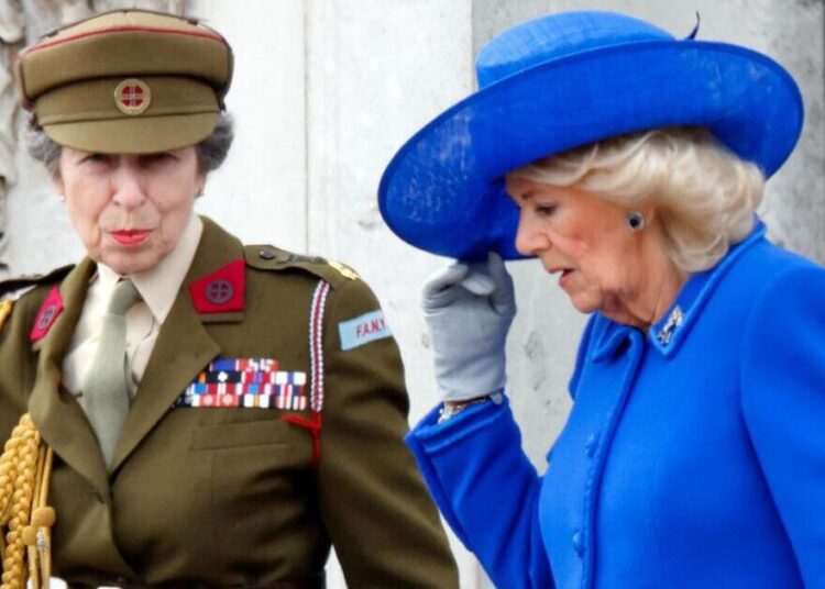 A abordagem de Camilla à vida real é muito diferente da da Princesa Anne | Real | Notícias