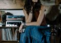 A compositora da Bay Area, Nicki Bluhm, retorna ao Felton Music Hall – Santa Cruz Sentinel