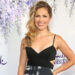 A estrela de 'When Calls the Heart' Pascale Hutton oferece uma surpresa de feriado - e os fãs ficam radiantes