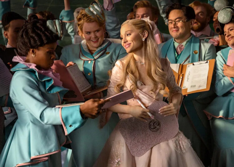 A estrela de Wicked Bowen Yang não quer um terceiro filme – mas tem uma ideia para um spin-off