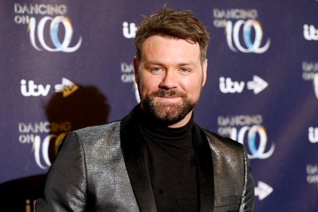 A ex-estrela do Westlife Brian McFadden participará do Strictly Christmas Special