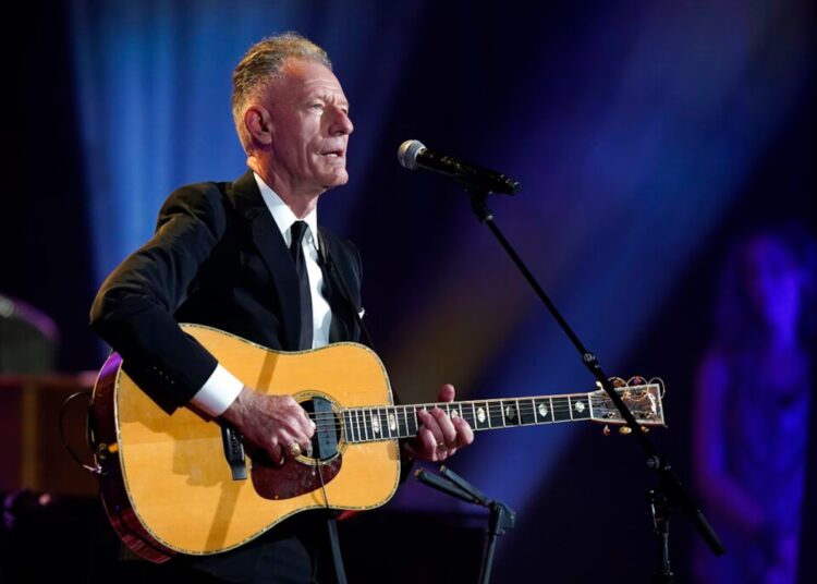 Lyle Lovett