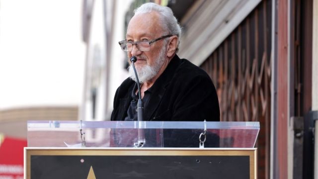 A lenda do terror Robert Englund reage à estrela da Calçada da Fama de Hollywood