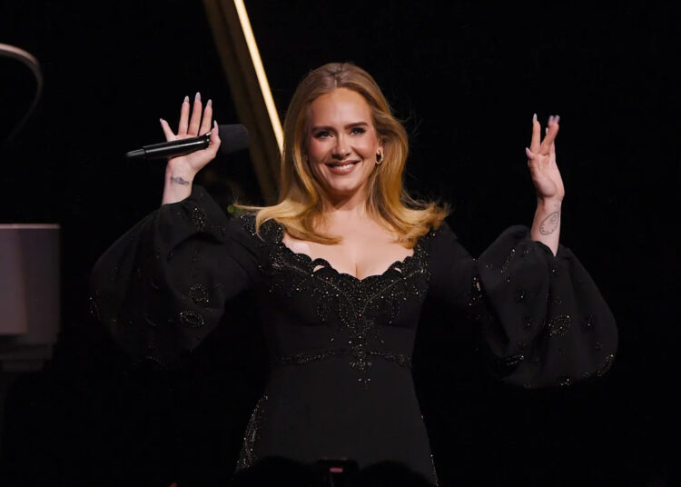 Adele fará estreia como atriz em filme dirigido por Tom Ford
