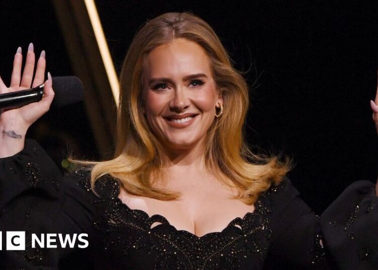 Adele fará sua estreia como atriz no novo filme de Tom Ford, Cry to Heaven