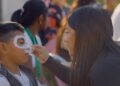 Artes e entretenimento: Santa Clarita comemora Día de los Muertos com arte, música e comunidade