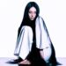 Assista Sunmi paródia de filmes de terror icônicos no novo videoclipe de 'Cynical'