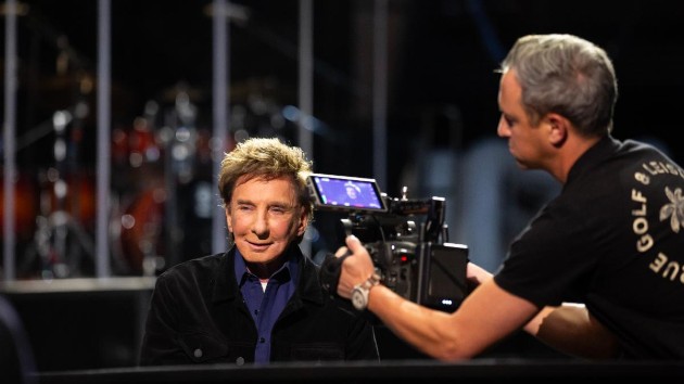 Barry Manilow lança ‘filme musical’ para o novo single ‘Once Before I Go’