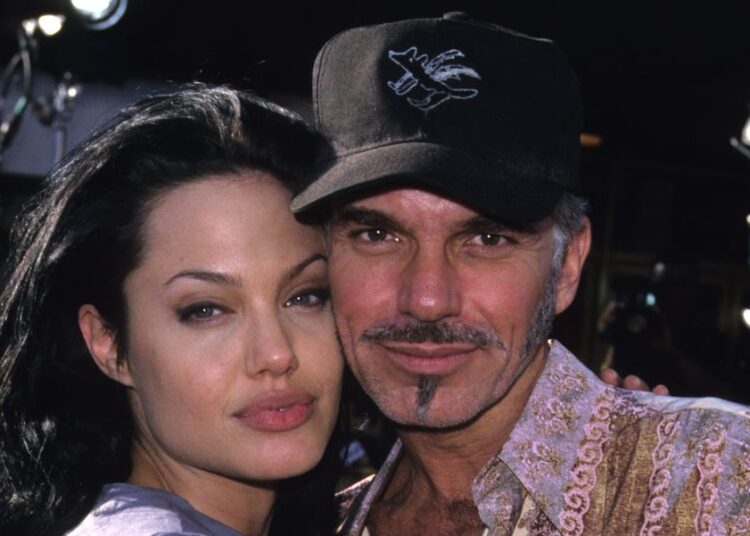 Billy Bob Thornton realmente usou um frasco com o sangue de Angelina Jolie?
