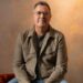 CMA Awards homenageia Vince Gill com o prêmio Willie Nelson pelo conjunto de sua obra