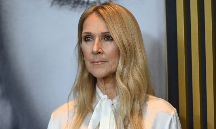 Celine Dion divulgou uma poderosa mensagem de Ação de Graças, enquanto ela vive com a síndrome da pessoa rígida