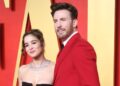 Chris Evans está 'completamente maravilhado com sua filha' com Alba Baptista