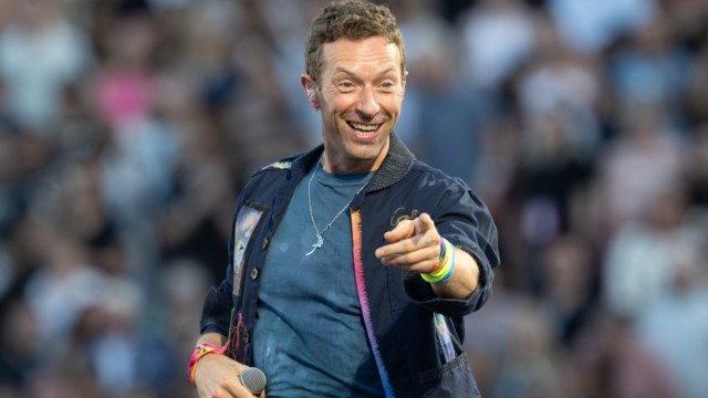 Chris Martin está de volta ao jogo e já há uma 'faísca' - Fonte