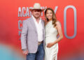 Cody Johnson e sua esposa Brandi dão as boas-vindas ao terceiro filho, um menino