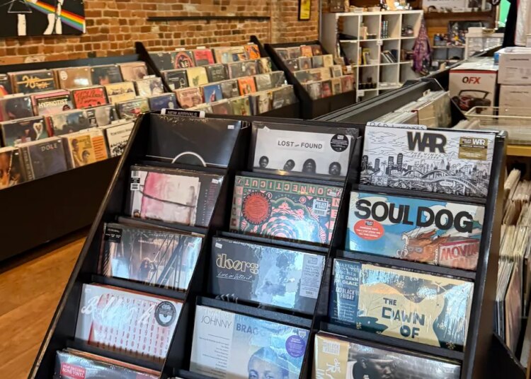 Coisas para fazer em Cantão. Record Store Day Black Friday, Light Up Downtown