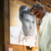 Crítica do filme: George Clooney estrela 'Jay Kelly', um conto de Hollywood sobre autodescoberta