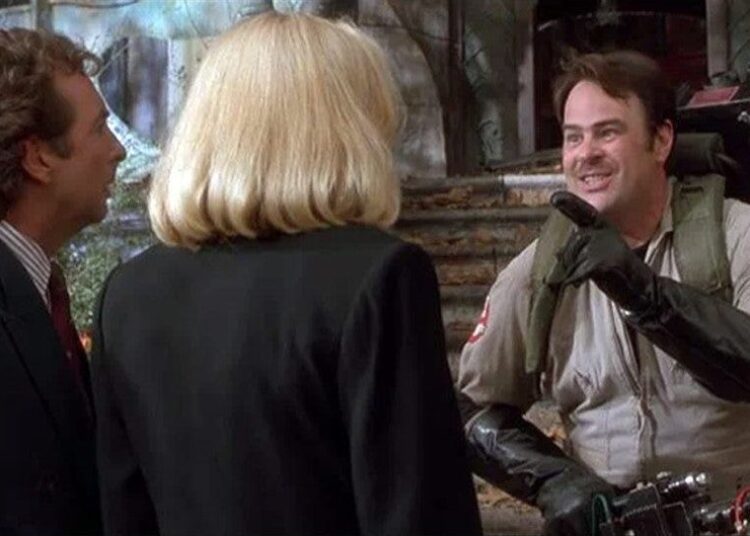 Dan Aykroyd confirma seu Casper Cameo de 1995 como Ray Stantz é, na verdade, o Canon dos Caça-Fantasmas