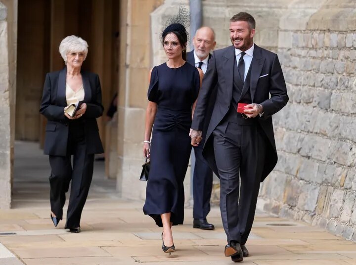 David Beckham comemora reconhecimento real